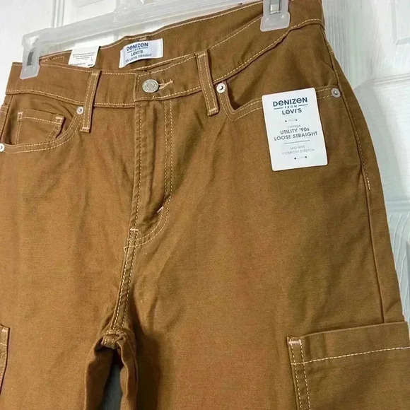 DENIZEN from Levi's - Women's Mid-Rise 90's
Loose Straight Jeans - Picture 5 of 16